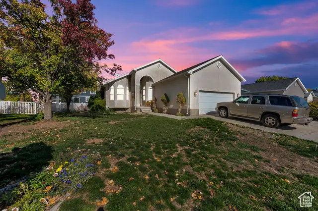 154 E Cove Rd, Saratoga Springs, UT 84045 - Image #2