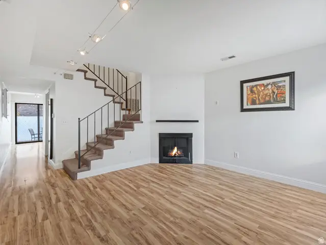 3924 S 805 St E #B, Salt Lake City, UT 84107 - Image #3