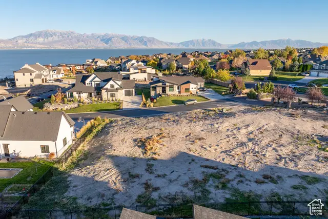 272 E Bennett Ln #117, Saratoga Springs, UT 84045 - Image #2