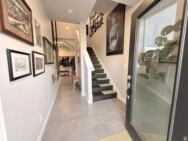 958 E Deer Arch Ln, Draper, UT 84020 - Image #2