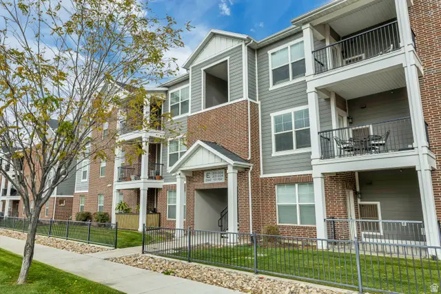 2162 W Main St #E303, Lehi, UT 84043 - Image #2