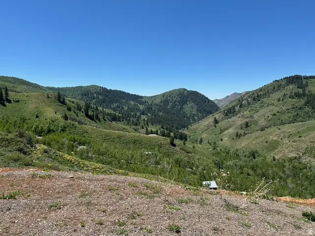 5762 N Aspen Way #20, Huntsville, UT 84317 - Image #2