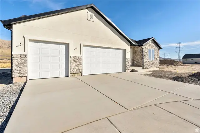 3687 N Columbine Way, Eagle Mountain, UT 84005 - Image #2