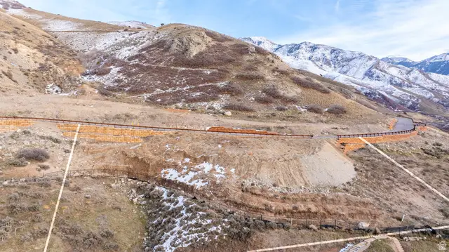 2538 E Cannon Point Dr #9, Salt Lake City, UT 84109 - Image #1