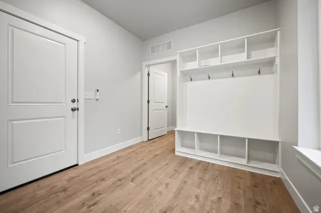 654 S 450 E #145, Clearfield, UT 84015 - Image #3