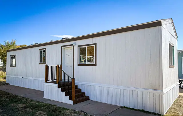 203 Darlington Way, Layton, UT 84041 - Image #2