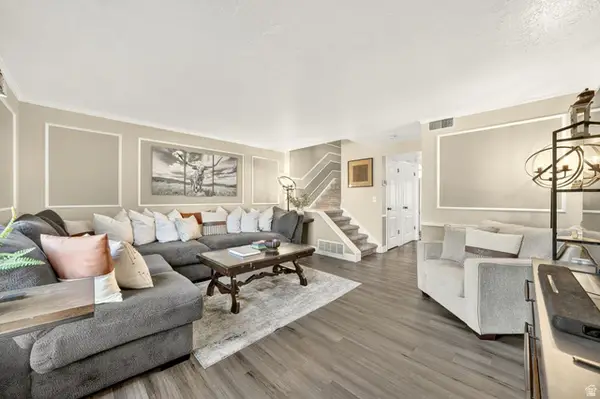 938 S Bristol Rd E #50, Fruit Heights, UT 84037