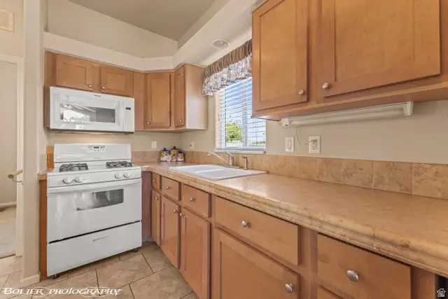 150 N 3700 W #107, Hurricane, UT 84737 - Image #2