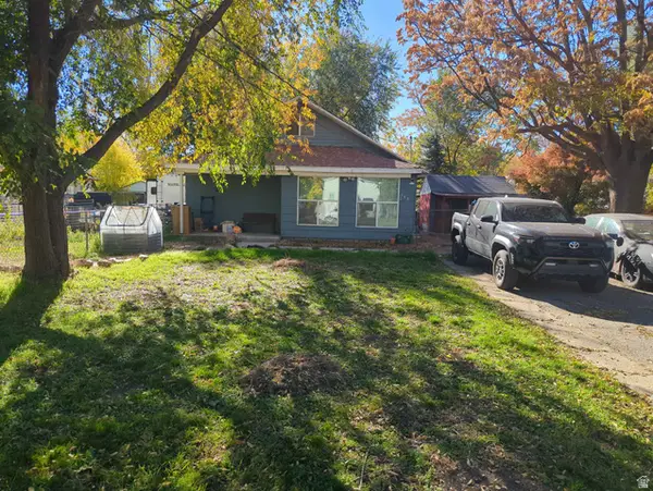 543 Canyon Rd, Ogden, UT 84404
