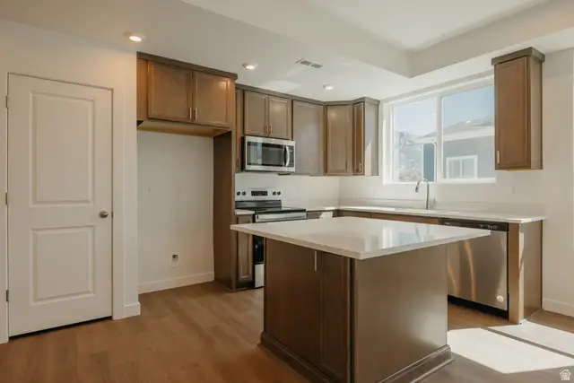 247 E 1850 N #6, North Ogden, UT 84414 - Image #2