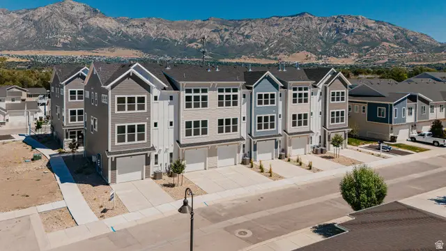 247 E 1850 N #7, North Ogden, UT 84414 - Image #1