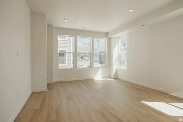 247 E 1850 N #7, North Ogden, UT 84414 - Image #3