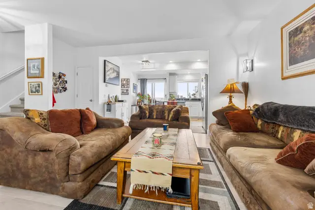 33 E Ann Arbor Dr S, Draper, UT 84020 - Image #2