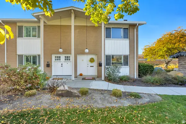 825 E Three Fountains Cir #16, Murray, UT 84107