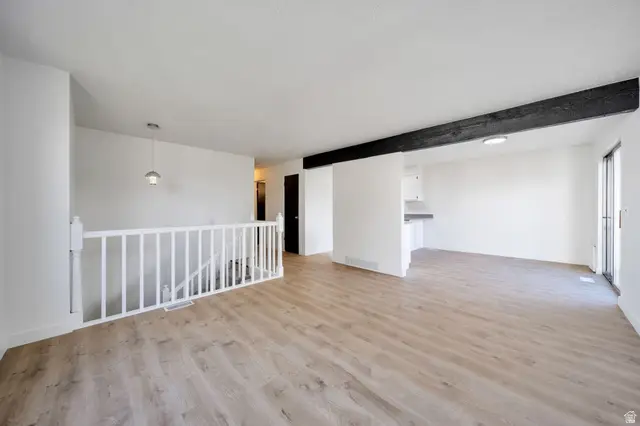 4458 S Edgeware Ln, Taylorsville, UT 84129 - Image #3