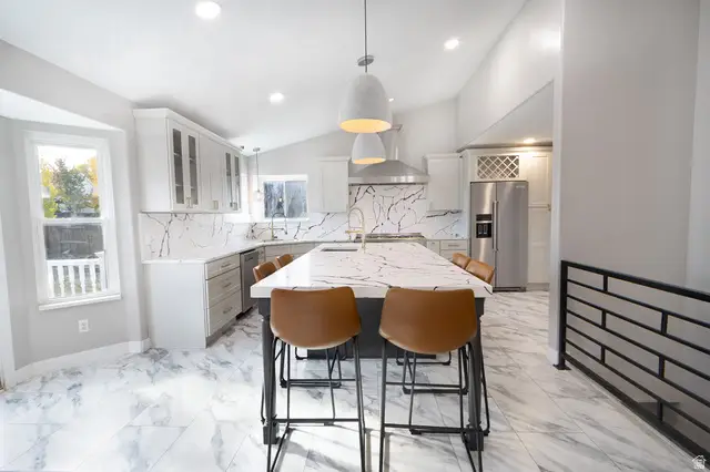 6389 S Mill Valley Ct, Salt Lake City, UT 84118 - Image #1