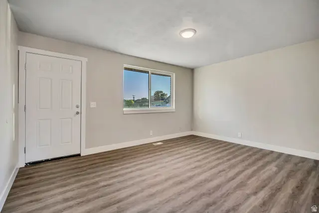 1229 S Emery St, Salt Lake City, UT 84104 - Image #2