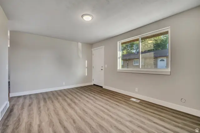 1229 S Emery St, Salt Lake City, UT 84104 - Image #3