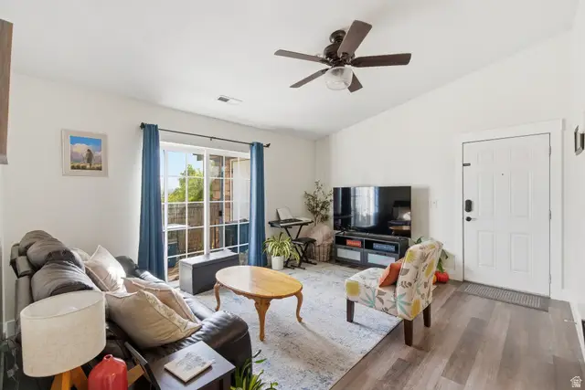 123 W Ridge Rd, Saratoga Springs, UT 84045 - Image #2