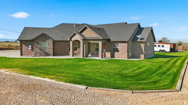 3862 W 400 S, West Weber, UT 84401 - Image #2