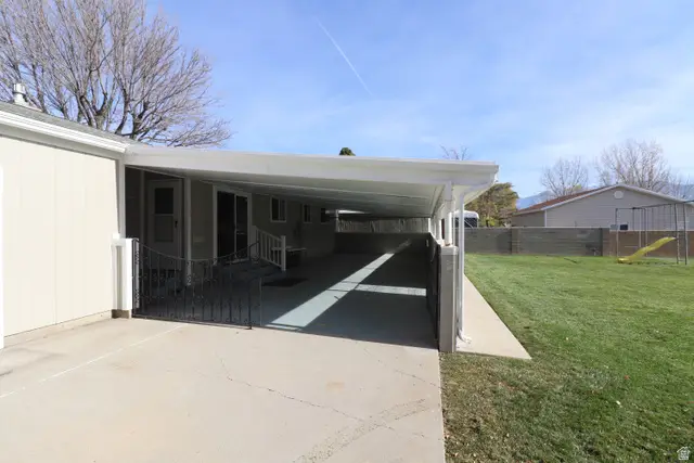 2497 W Bueno Vista Dr, West Jordan, UT 84088 - Image #2