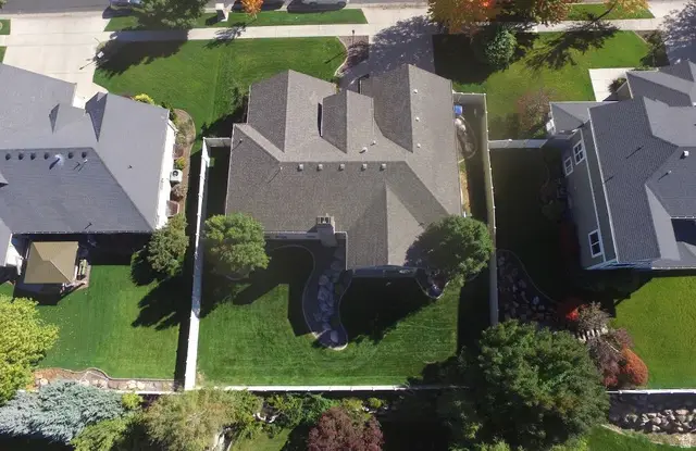 1211 Grandview Dr, Providence, UT 84332 - Image #3