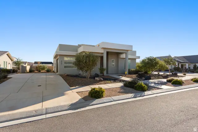 5791 S Russet Sun Dr, Saint George, UT 84790 - Image #2