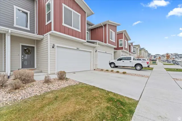 2017 N Chianti St W, Saratoga Springs, UT 84045 - Image #3