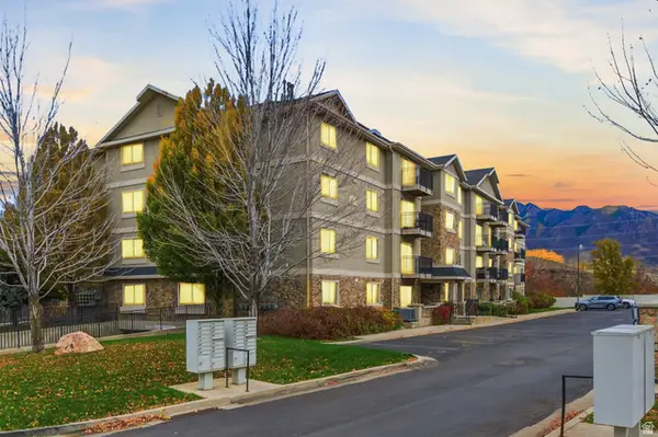 1245 E Privet Dr S #429, Cottonwood Heights, UT 84121