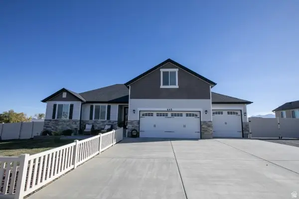 445 S Hinckley Rd #309, Grantsville, UT 84029