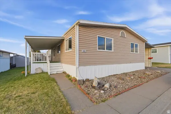 3750 S Midland Dr #45 W, Roy, UT 84067