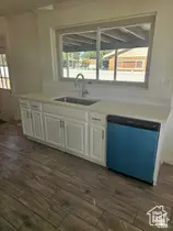 956 E Sego Lily Dr, Sandy, UT 84094 - Image #3