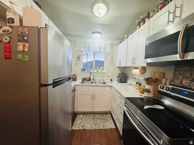 8084 W Melville Dr, Magna, UT 84044 - Image #2