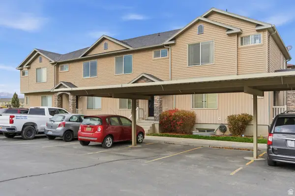 8061 N Plum Creek Dr #3, Eagle Mountain, UT 84005