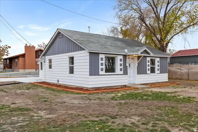 40 E Main St, Grantsville, UT 84029 - Image #2