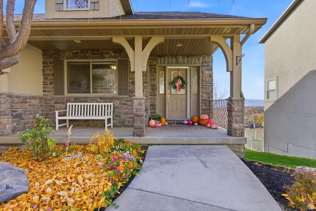 8923 N Cottage Dr, Cedar Hills, UT 84062 - Image #2