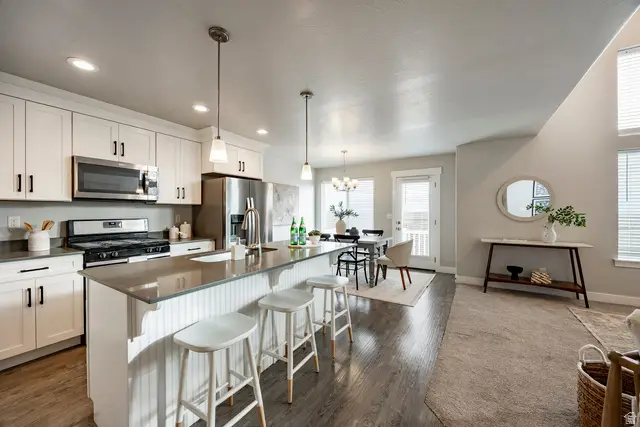 13093 S Cannon View Dr, Riverton, UT 84096 - Image #3