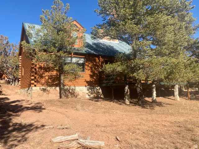 45870 W Colt Rd, Fruitland, UT 84027 - Image #2