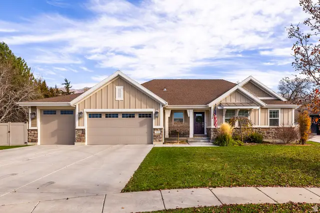 1514 N Silver Hollow Dr, Farmington, UT 84025 - Image #1