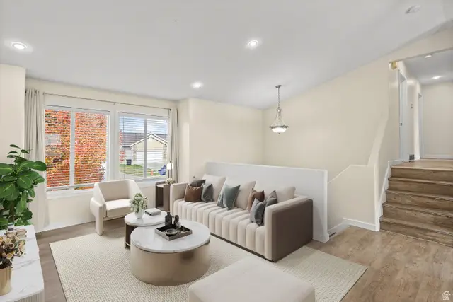 2237 W Craig Ln W, Syracuse, UT 84075 - Image #2