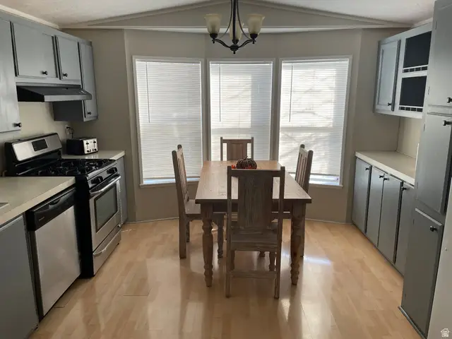 11290 S Hidden Vale Ln E #212, Sandy, UT 84070 - Image #3