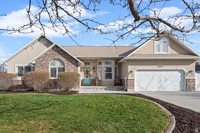 13833 S Sunsprite Ct, Herriman, UT 84096 - Image #1