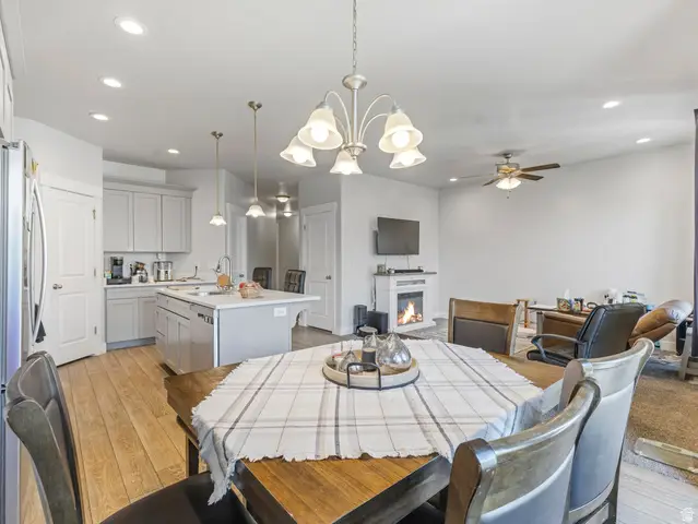 4374 W Sykes Ln, Herriman, UT 84096 - Image #2