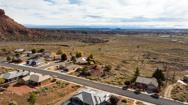 1084 E Country Club Dr, Kanab, UT 84741 - Image #3