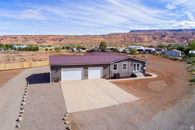 33 E Merriam Ct, Moab, UT 84532 - Image #2