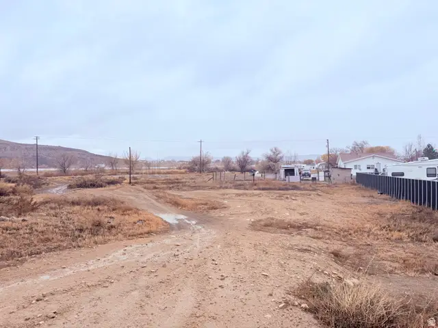 820 S 500 E #4,5, Price, UT 84501 - Image #2