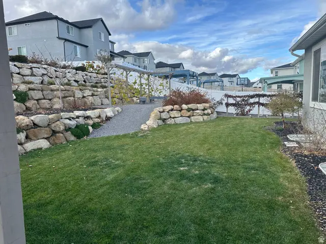 2887 S Greenhead Dr W, Saratoga Springs, UT 84045 - Image #3