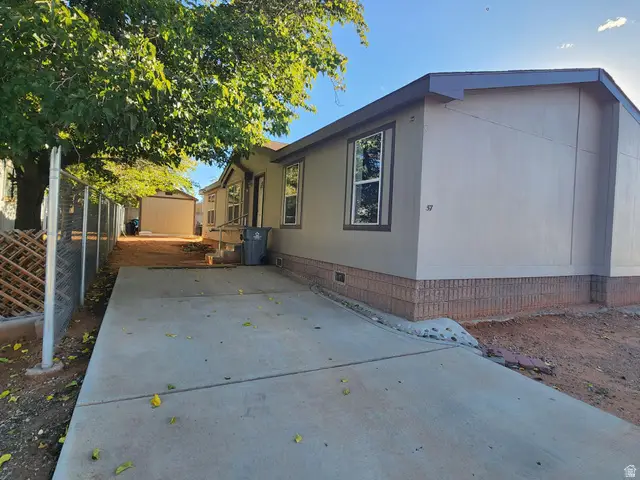 57 Aero Ave, Page, AZ 86040 - Image #1