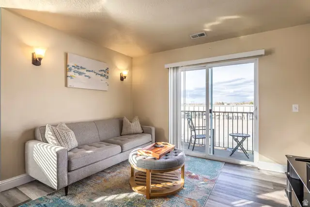 116 E Resaca Dr #F-9, Sandy, UT 84070 - Image #3