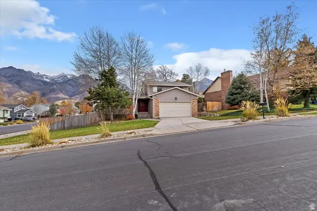 8931 S Quail Dr, Sandy, UT 84093 - Image #2